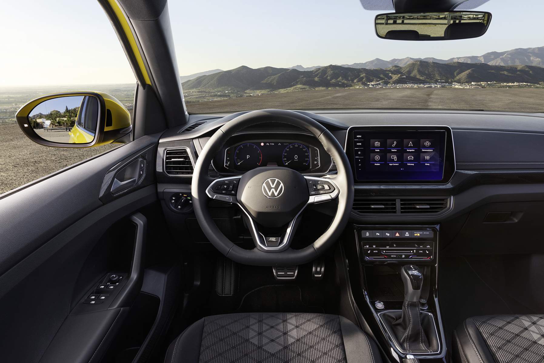 Volkswagen T-Cross 16